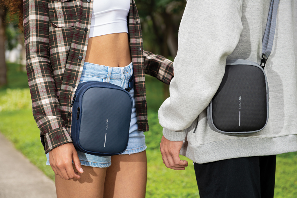 XD Design Boxy Sling Crossbody-Tasche aus recyceltem PET