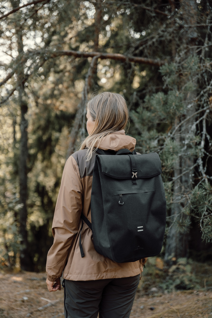 Nordic Drift Trail RCS Daypack 30 L – reflektierend, IPX5, mit Logodruck