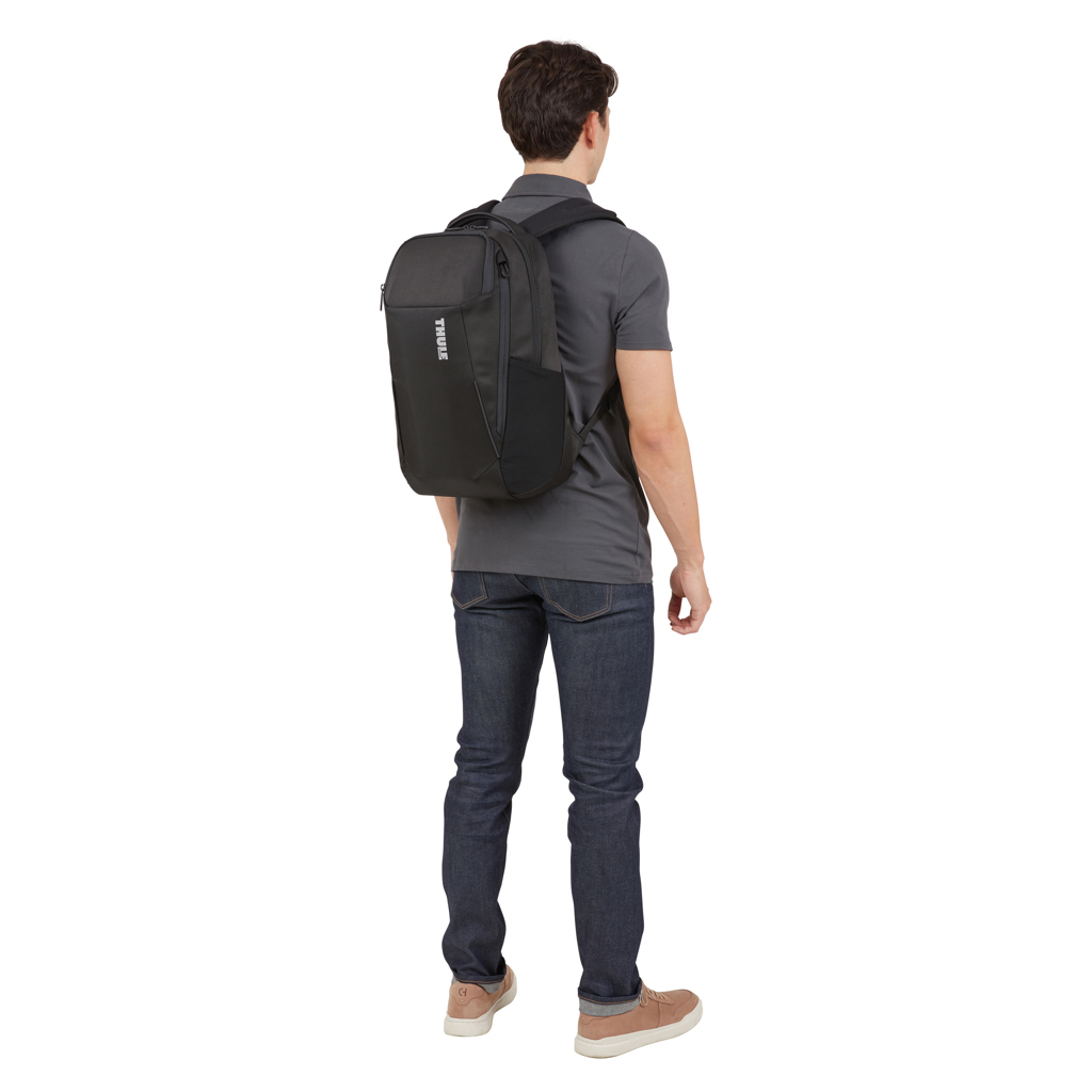 Thule Accent Laptop-Rucksack 23 L aus recyceltem PET mit Logo