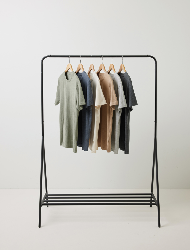 IQONIQ Manuel Unisex-T-Shirt aus 50% recycelter Baumwolle, ungefärbt