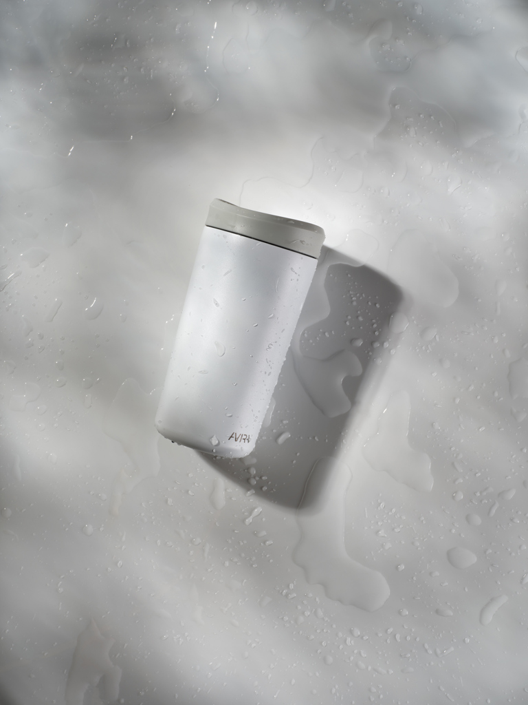 Avira Alix Klickbecher 400 ml — RCS-Recycling-Stahl mit One-Click-Deckel Avira Alix Klickbecher 400 ml — RCS-Recycling-Stahl mit One-Click-Deckel