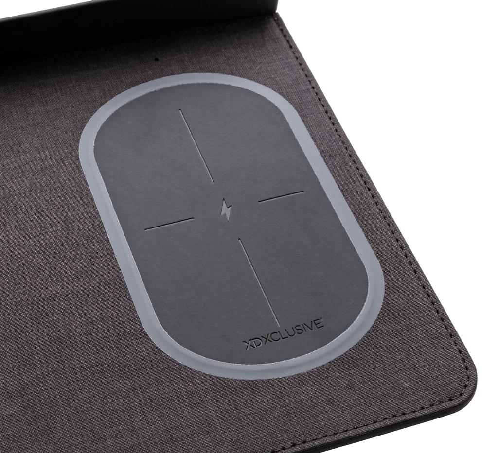 XD Xclusive Air Mousepad mit kabellosem 5W Charger und USB