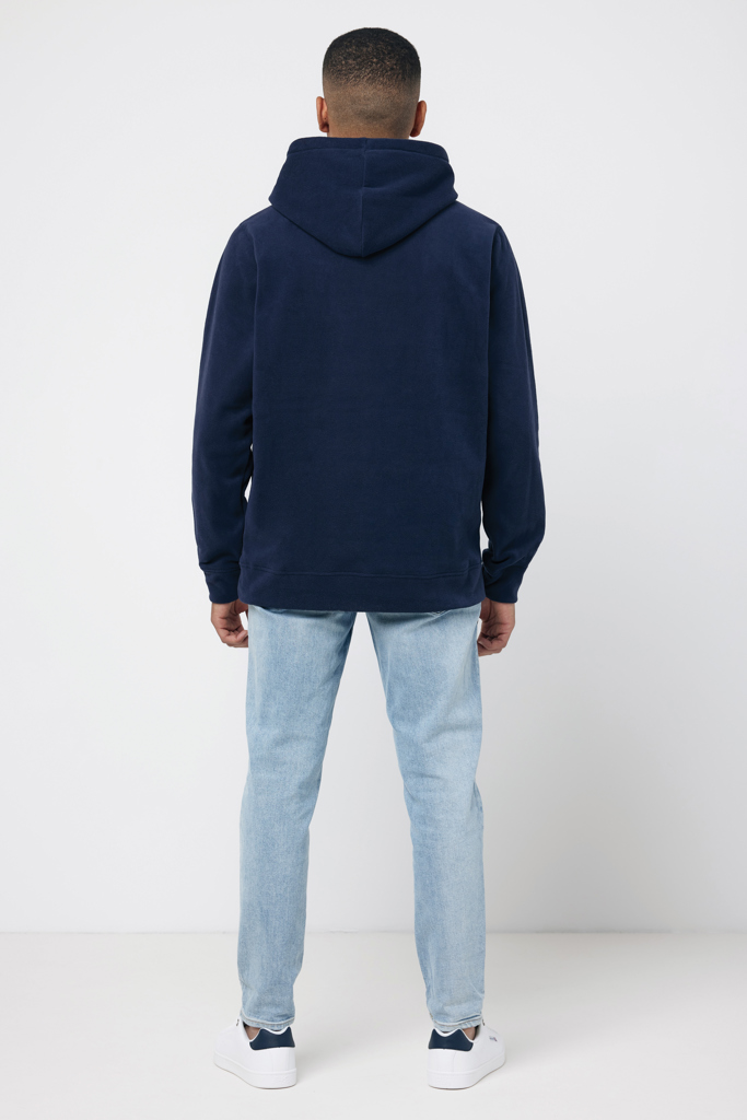 iqoniq Trivor Unisex-Mikrofleece-Hoodie aus 100% recyceltem Polyester, mit Stickerei oder Aufnäher veredelbar