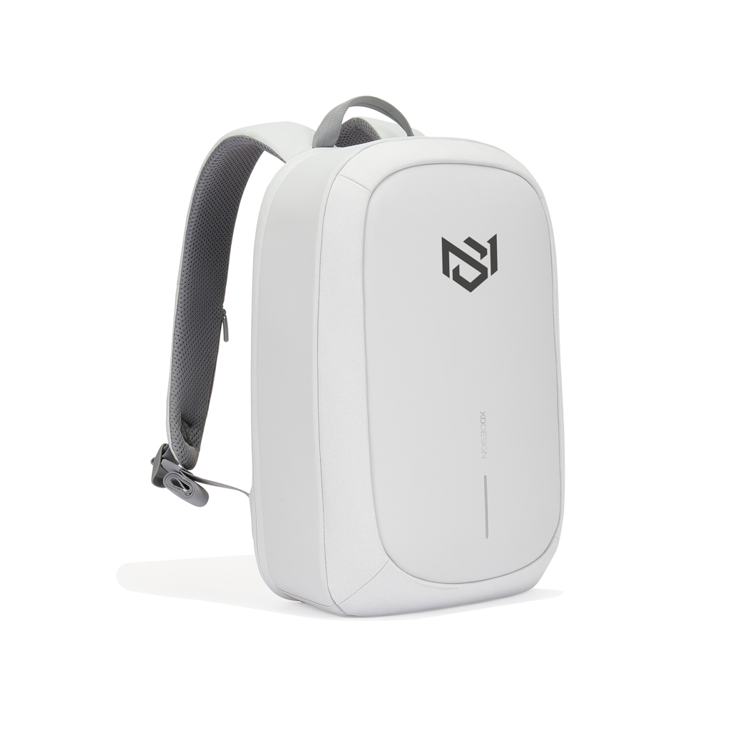 XD Design Bobby Edge Anti-Diebstahl-Rucksack aus R-PET mit RFID-Schutz und Logo-Veredelung XD Design Bobby Edge Anti-Diebstahl-Rucksack aus R-PET mit RFID-Schutz und Logo-Veredelung
