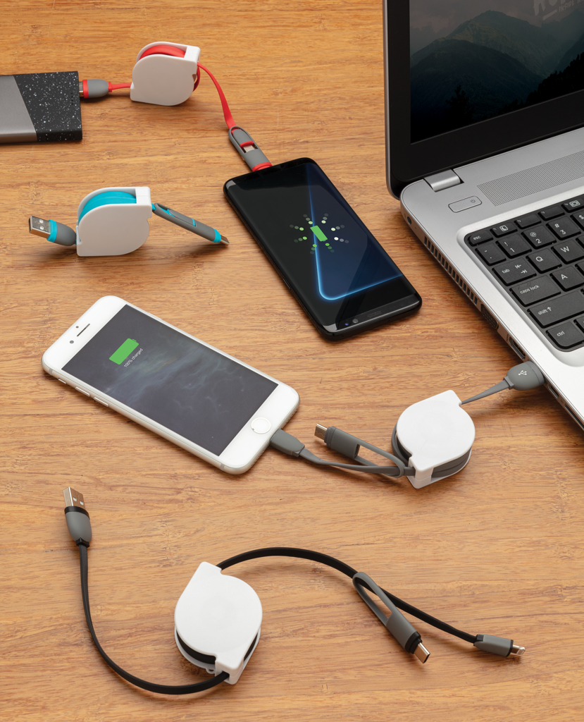 XD Collection 3-in-1 Ladekabel ausziehbar (USB-C, Lightning, Micro-USB) bedruckbar XD Collection 3-in-1 Ladekabel ausziehbar (USB-C, Lightning, Micro-USB) bedruckbar
