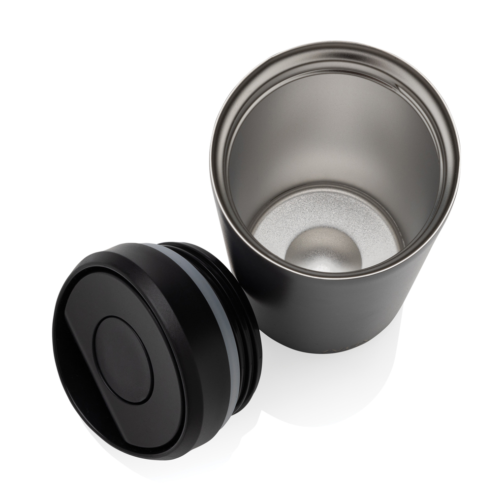 Avira Alix Klickbecher 400 ml — RCS-Recycling-Stahl mit One-Click-Deckel Avira Alix Klickbecher 400 ml — RCS-Recycling-Stahl mit One-Click-Deckel