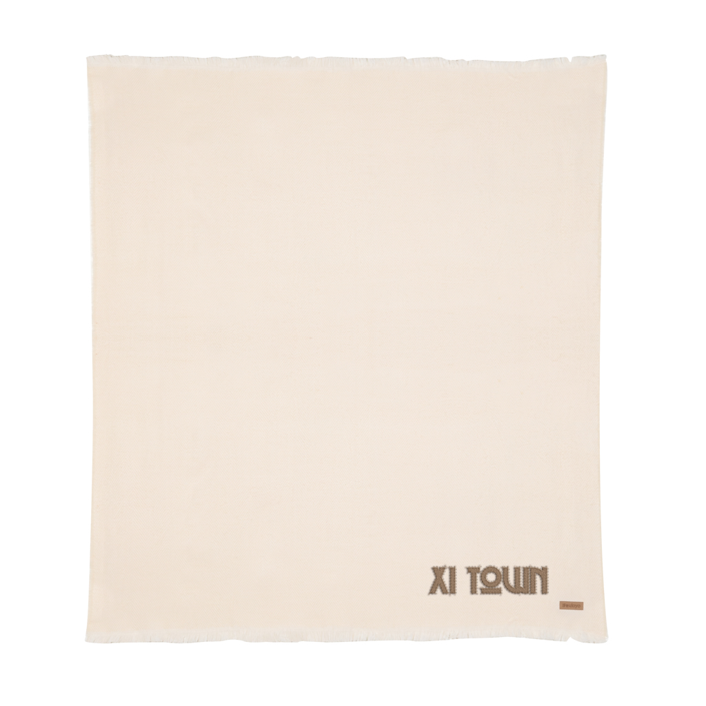 Ukiyo Aware Polylana gewebte Decke 130x150 cm mit Logo-Bestickung Ukiyo Aware Polylana gewebte Decke 130x150 cm mit Logo-Bestickung