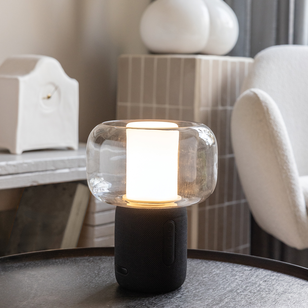 XD Xclusive Lux 10W Lautsprecherlampe aus RCS-recyceltem Kunststoff mit Logo-Werbeanbringung