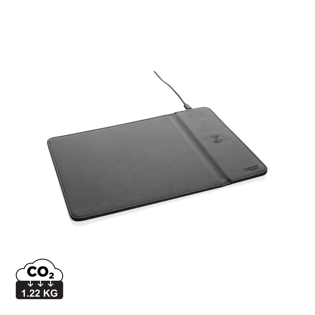Swiss Peak Mauspad mit 10W Wireless-Charger, PU recycelt Swiss Peak Mauspad mit 10W Wireless-Charger, PU recycelt