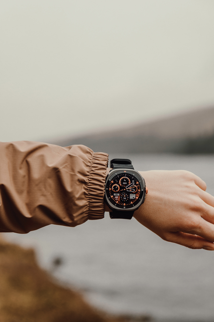 Nordic Drift Titan High Performance Smartwatch mit AMOLED-Display und Lasergravur