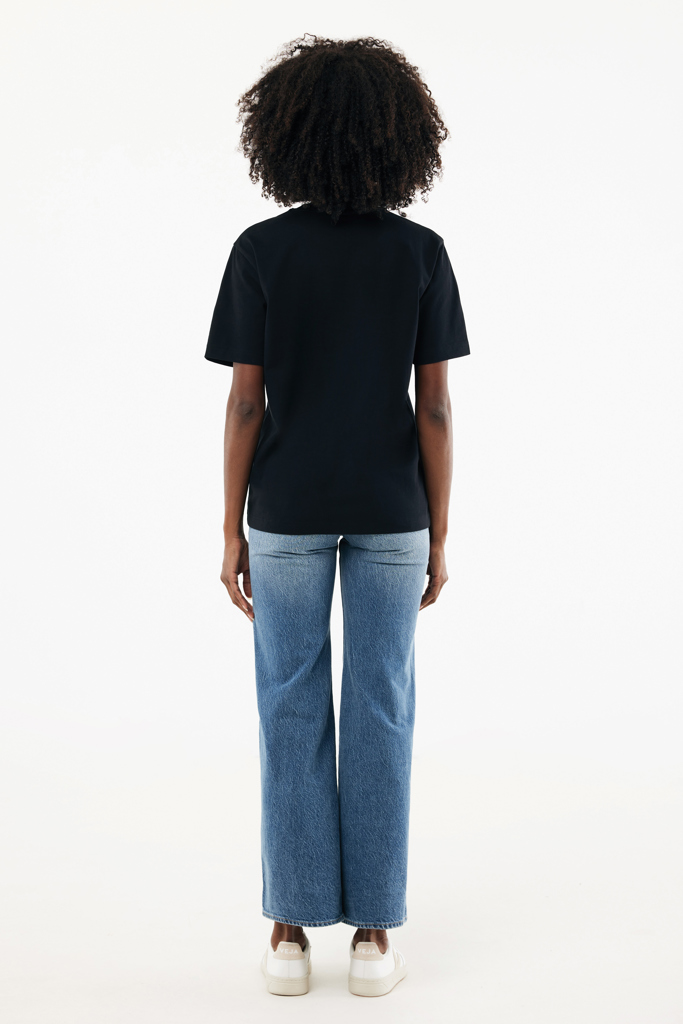 IQONIQ Nikko Heavyweight T-Shirt 220 g/m² aus 50 % Recycling- und 50 % Bio-Baumwolle, OEKO-TEX, mit Logo veredelbar IQONIQ Nikko Heavyweight T-Shirt 220 g/m² aus 50 % Recycling- und 50 % Bio-Baumwolle, OEKO-TEX, mit Logo veredelbar