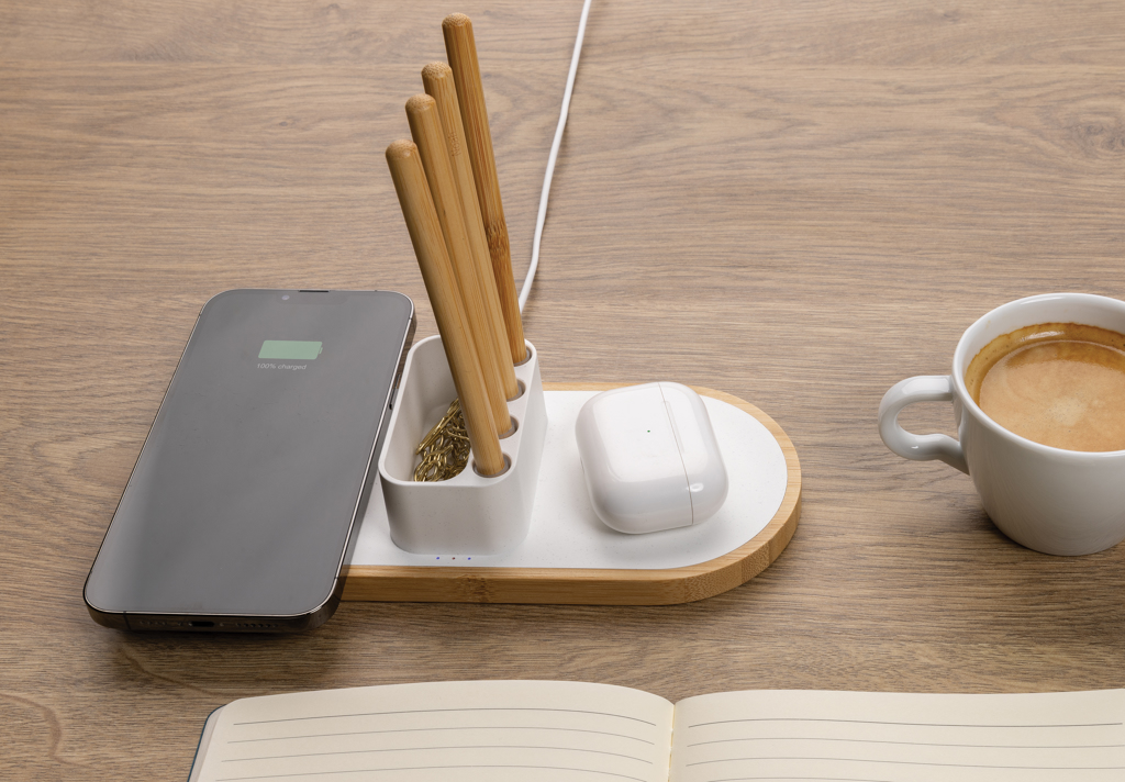 XD Xclusive Ontario 10W Dual Wireless Charger aus FSC-Bambus und RCS-rABS XD Xclusive Ontario 10W Dual Wireless Charger aus FSC-Bambus und RCS-rABS