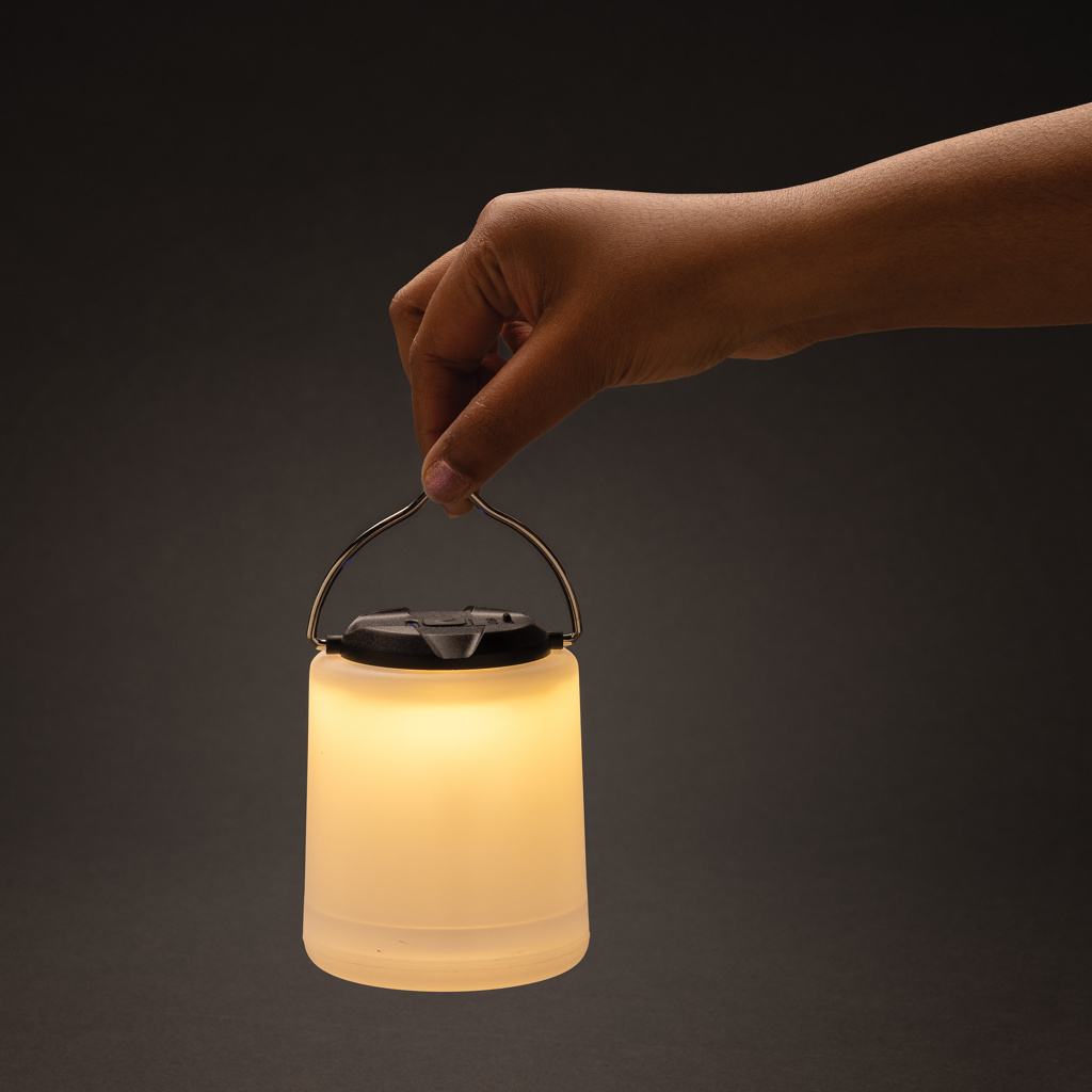 XD Collection Limio LED-Tischlampe aus RCS-recyceltem ABS, USB-C, IPX4