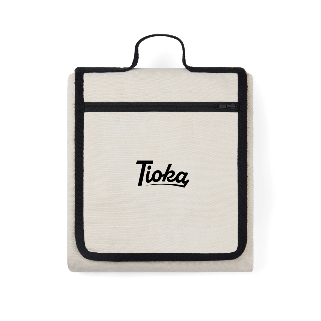 VINGA Volonne AWARE Picknickdecke aus recyceltem Canvas, 130 × 170 cm, mit Tasche, bestickbar VINGA Volonne AWARE Picknickdecke aus recyceltem Canvas, 130 × 170 cm, mit Tasche, bestickbar