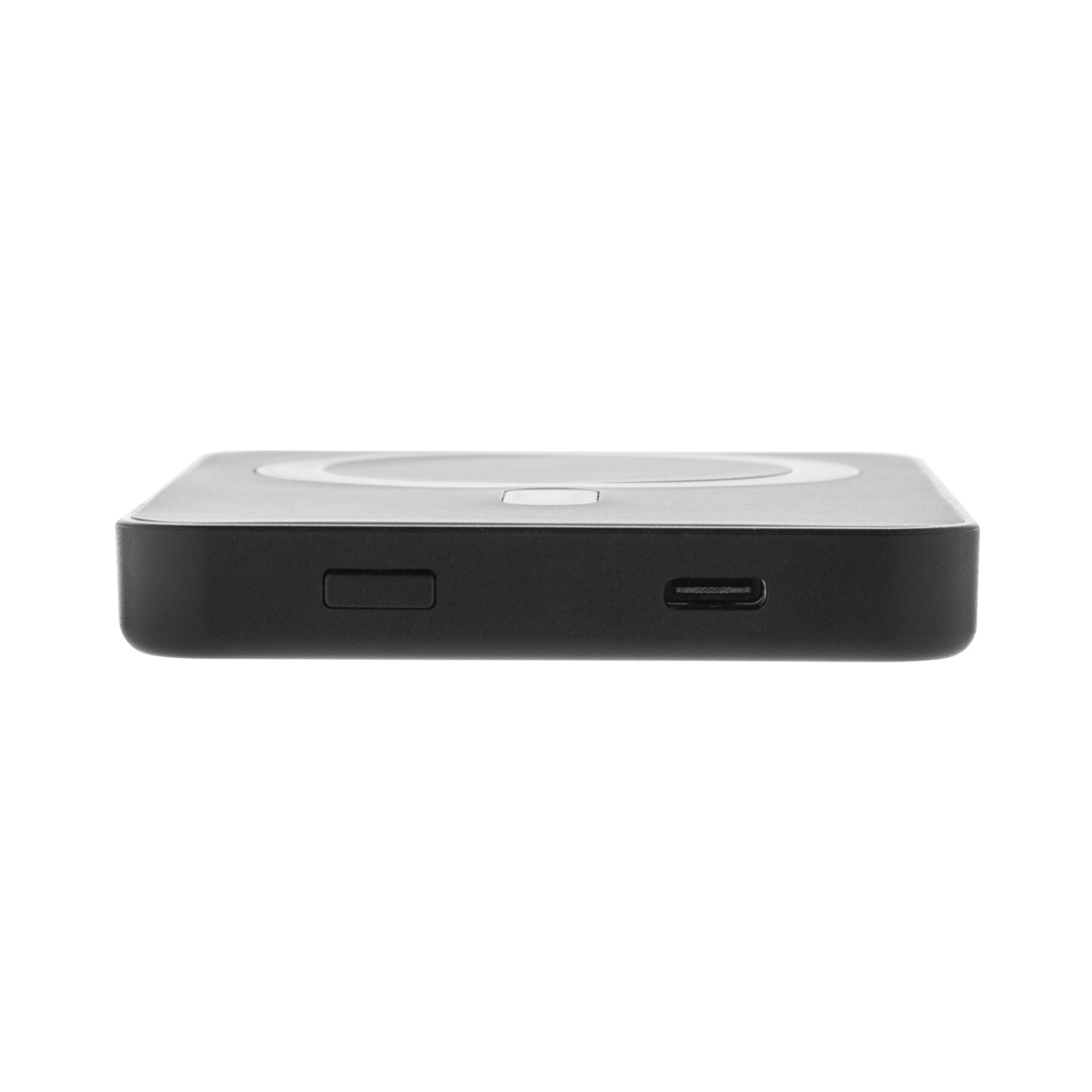 XD Collection Magnetix 5000mAh magnetische Powerbank aus RCS-recyceltem ABS XD Collection Magnetix 5000mAh magnetische Powerbank aus RCS-recyceltem ABS