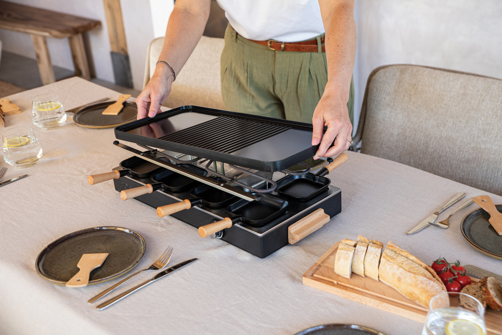 Boska Raclette Gourmet Party für 8 Personen – Edelstahl & Holz, mit Logo-Gravur