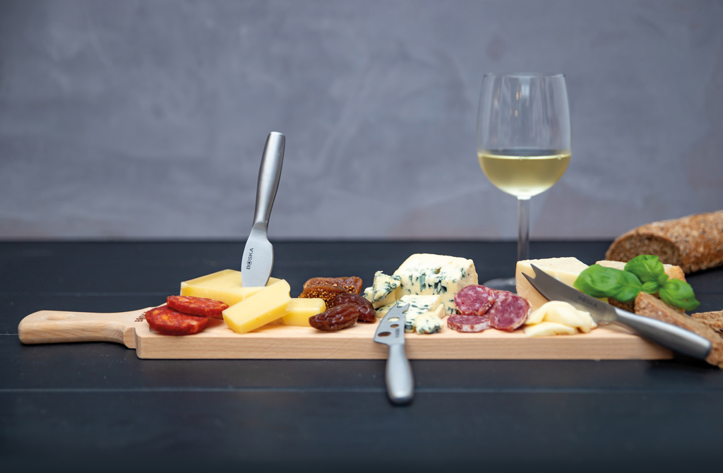 BOSKA Käse-Set Amigo mit Buchenholzbrett – bedruckbar mit CO2-Gravur BOSKA Käse-Set Amigo mit Buchenholzbrett – bedruckbar mit CO2-Gravur