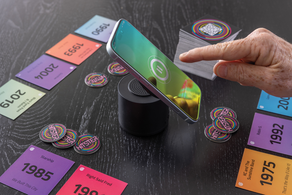 XD Collection Magpulse 3W Bluetooth-Lautsprecher aus RCS-recyceltem ABS mit Magnethalter