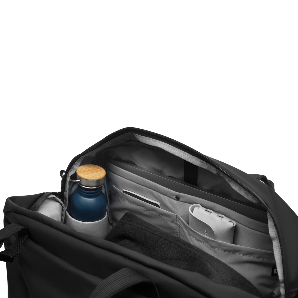 XD Design Urban Wochenendtasche wasserabweisend, recyceltes PET-Futter, mit Logo bedruckbar XD Design Urban Wochenendtasche wasserabweisend, recyceltes PET-Futter, mit Logo bedruckbar