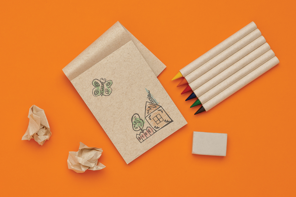GRS-zertifiziert, 69% recycelt: Buntstifte-Set, weiß
