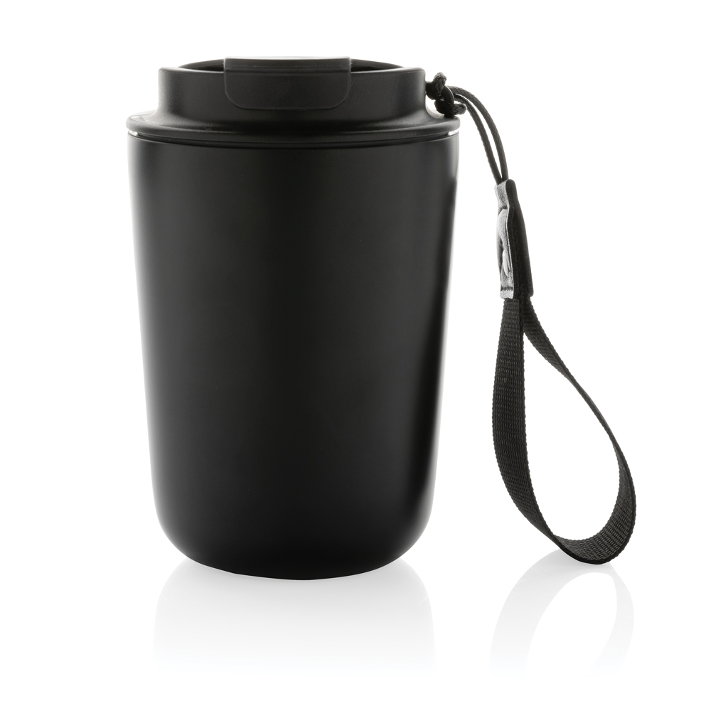 XD Collection Cuppa Vakuumbecher 380 ml aus RCS-Edelstahl mit Umhängeband – inkl. Lasergravur oder 360°-Digitaldruck
