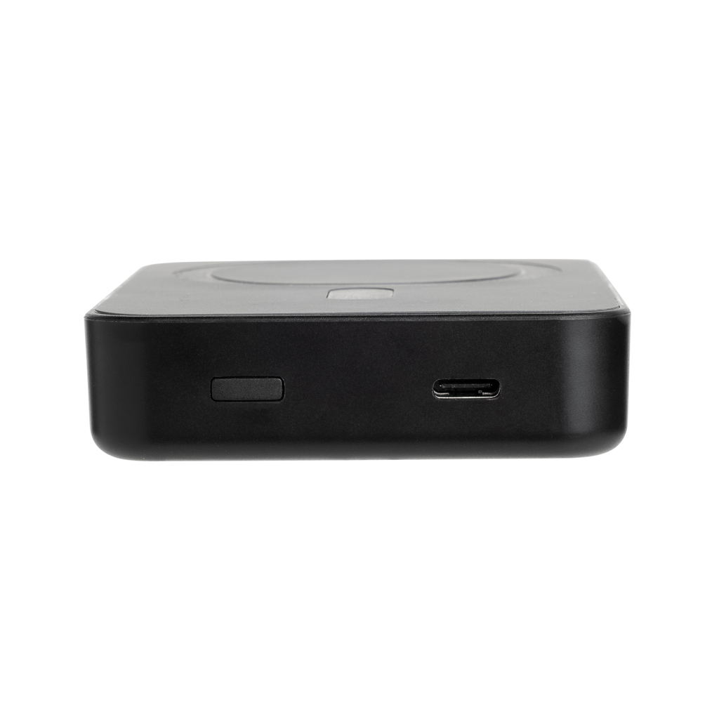 Amporia Powerbank 10.000 mAh magnetisch (RCS recyceltes ABS) Amporia Powerbank 10.000 mAh magnetisch (RCS recyceltes ABS)
