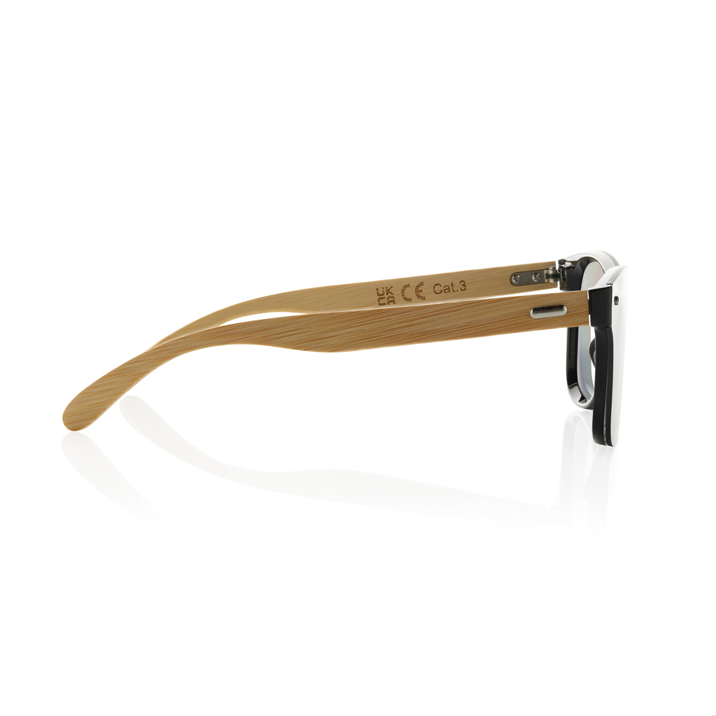 Prism Sonnenbrille aus recyceltem PC mit FSC-Bambusbügeln (RCS) Prism Sonnenbrille aus recyceltem PC mit FSC-Bambusbügeln (RCS)