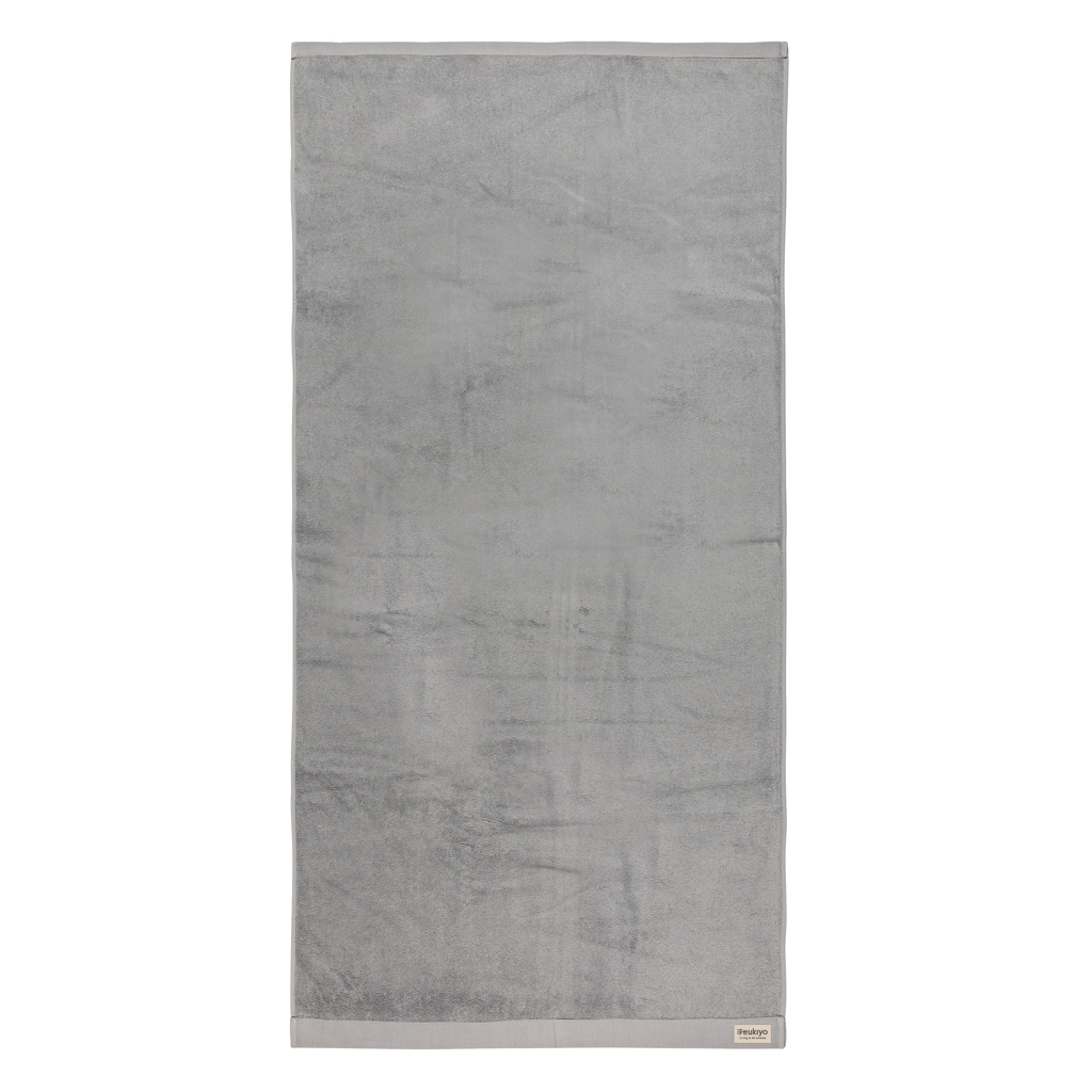 Ukiyo Sakura AWARE™ Badetuch 70 × 140 cm mit Stickerei
