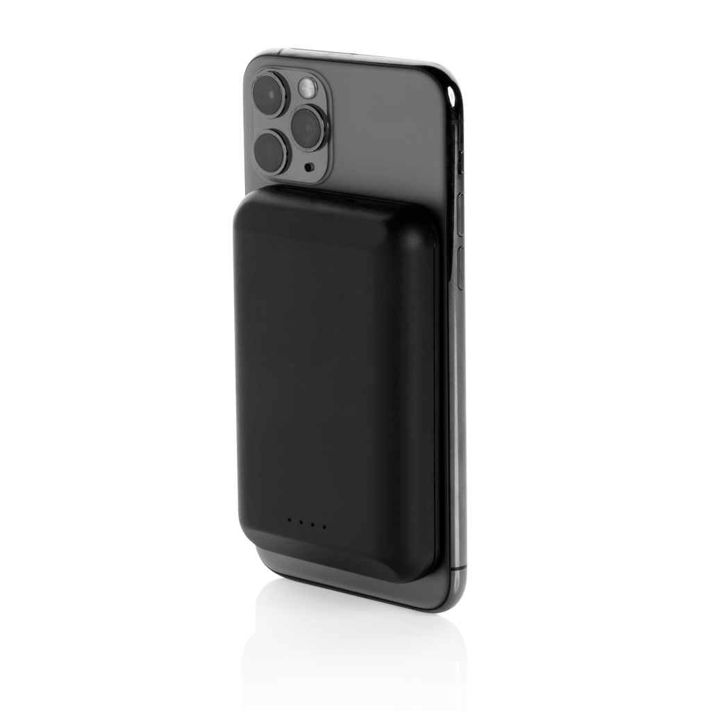 XD Collection Magnetische Wireless Powerbank 5.000 mAh mit Logo bedruckbar XD Collection Magnetische Wireless Powerbank 5.000 mAh mit Logo bedruckbar