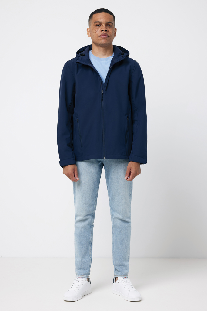 IQONIQ Makalu Herren-Softshelljacke aus 100% recyceltem Material mit Logo-Veredelung IQONIQ Makalu Herren-Softshelljacke aus 100% recyceltem Material mit Logo-Veredelung