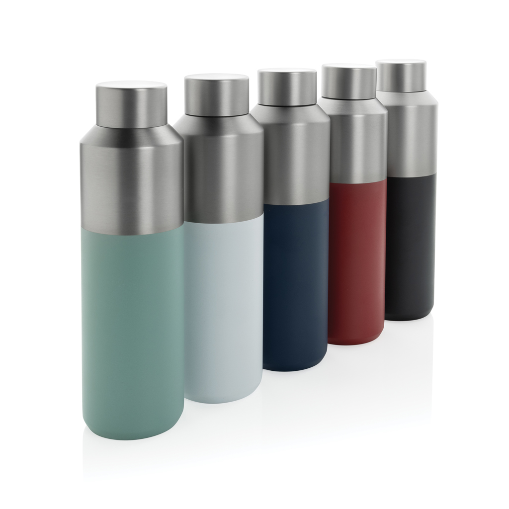 RCS-zertifiziert 95% recycelt: Edelstahlflasche 600ml rot