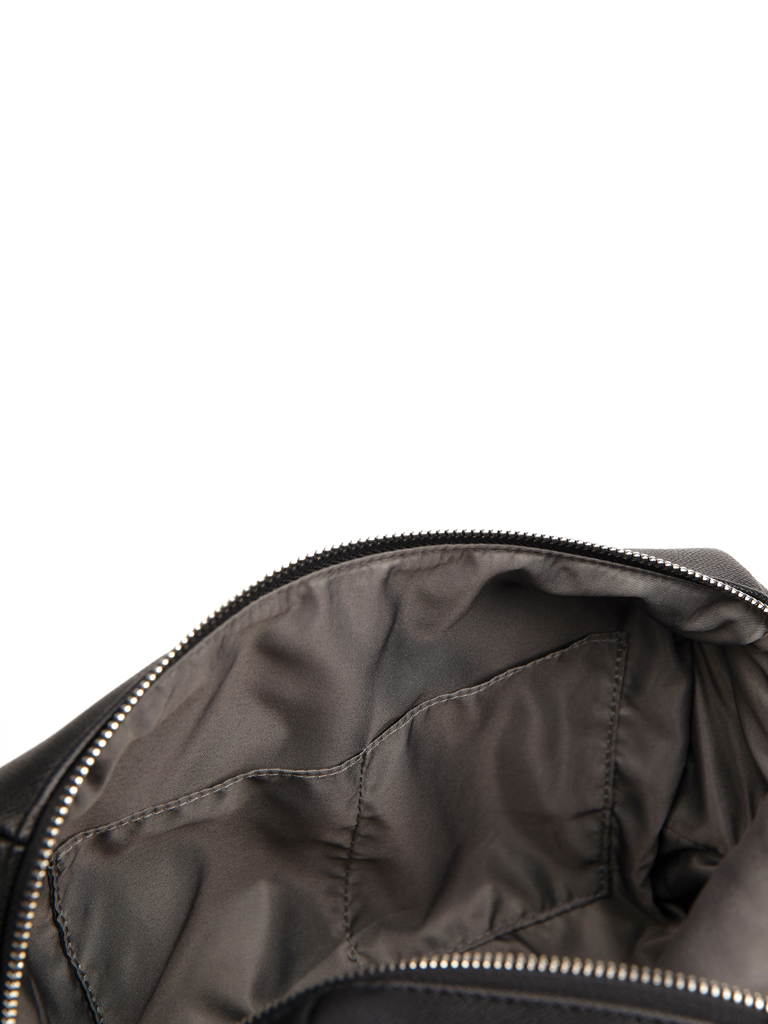 VINGA Bermond Kulturtasche aus 43 % recyceltem PU & Polyester, RCS-zertifiziert VINGA Bermond Kulturtasche aus 43 % recyceltem PU & Polyester, RCS-zertifiziert