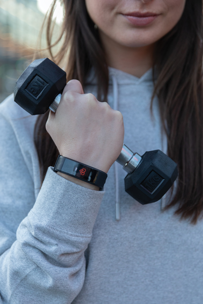 XD Collection Sense Fit Tracker aus recyceltem TPU mit Pulsmesser, bedruckbar