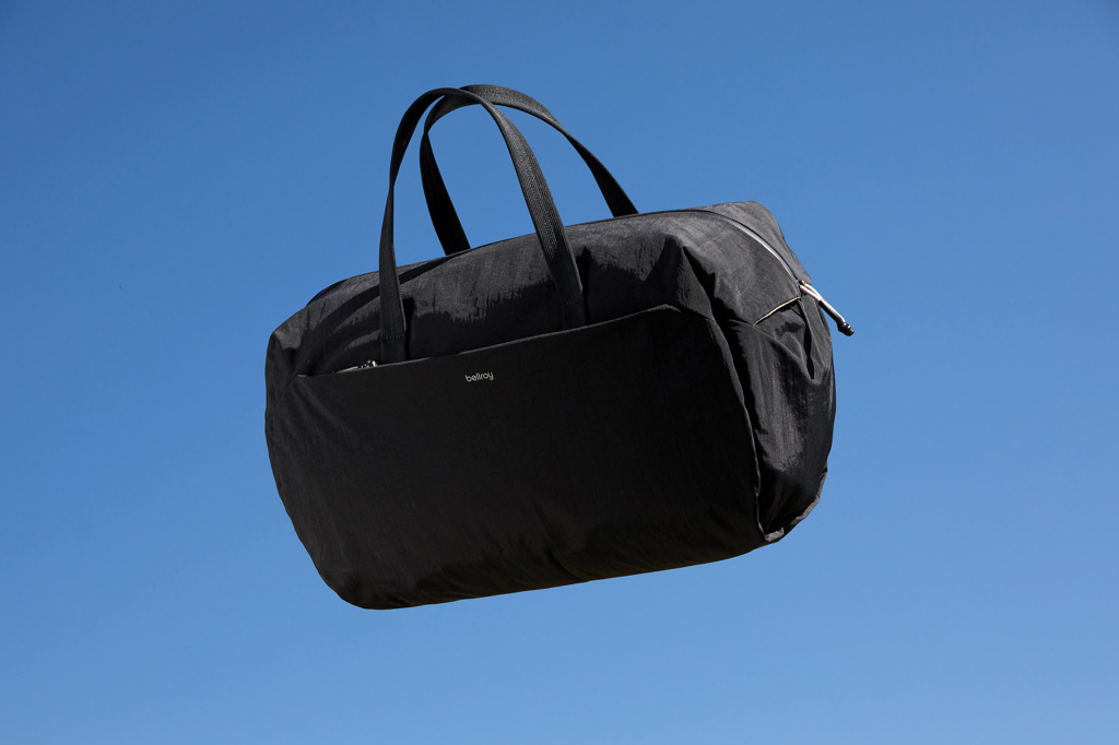 Bellroy Lite Duffel Reisetasche aus recyceltem PET
