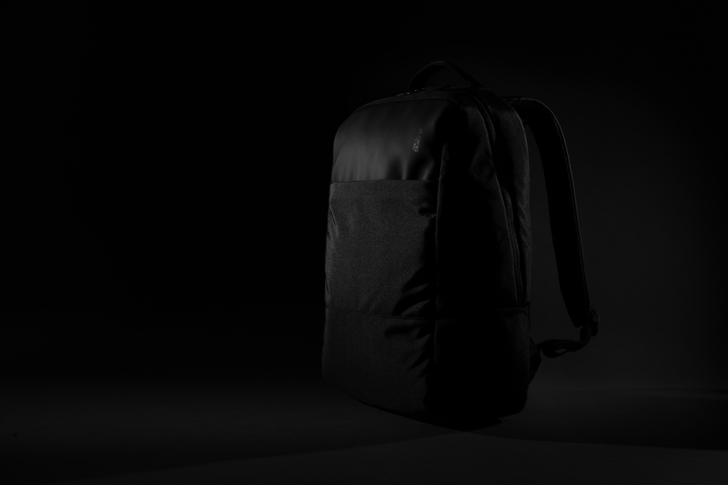 Swiss Peak AWARE RPET Laptop-Rucksack 15,6 Zoll, schwarz Swiss Peak AWARE RPET Laptop-Rucksack 15,6 Zoll, schwarz