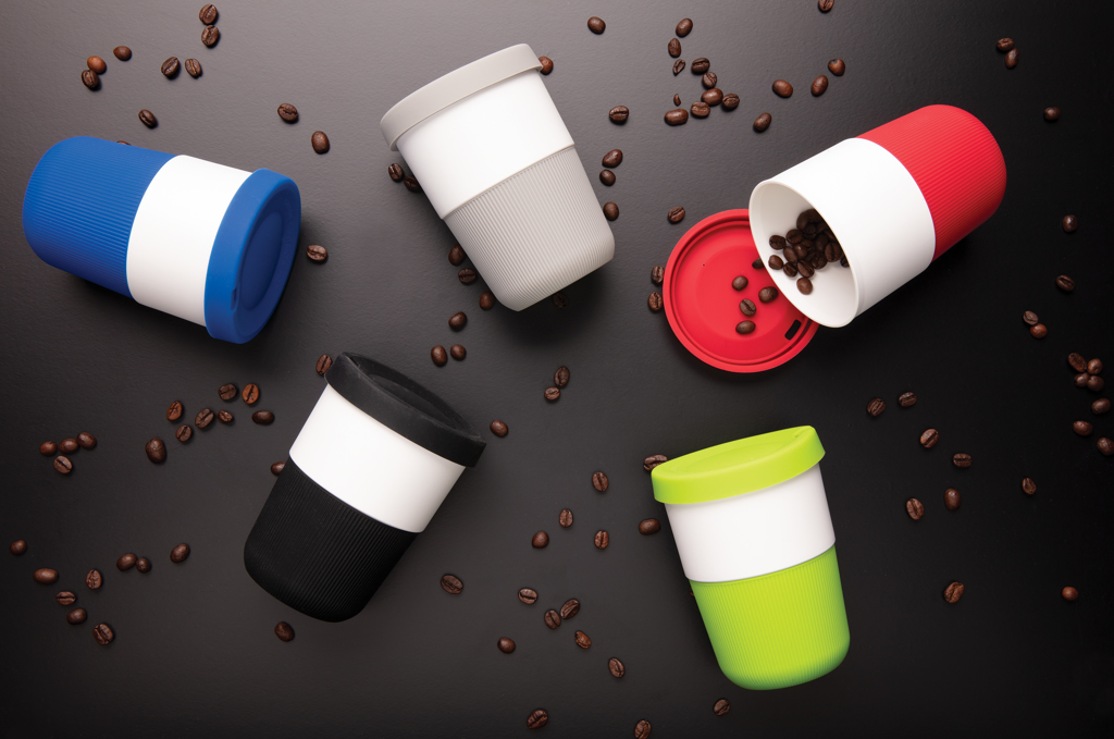 PLA Kaffeebecher To‑Go 380 ml, pflanzenbasiert – schwarz