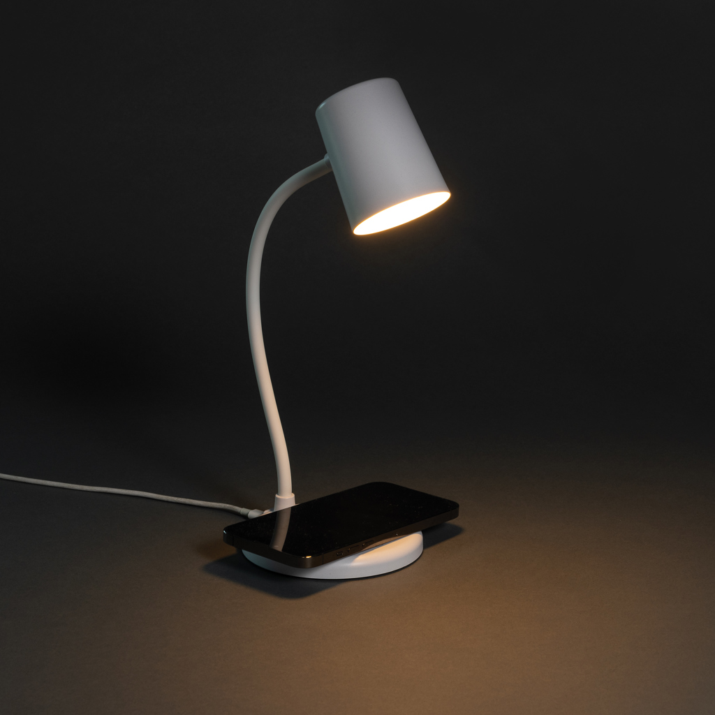 Zenara 15W Wireless Charger mit Schreibtischlampe aus recyceltem ABS und FSC-Kork Zenara 15W Wireless Charger mit Schreibtischlampe aus recyceltem ABS und FSC-Kork