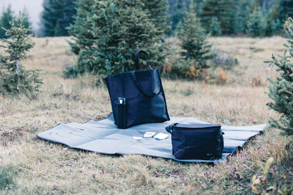 Impact AWARE RPET Picknickdecke 145 × 130 cm — bedruckbar Impact AWARE RPET Picknickdecke 145 × 130 cm — bedruckbar