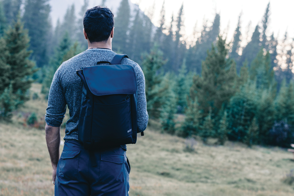 Swiss Peak Fern AWARE RPET Laptop-Rucksack 15,6 mit Allover-Zip