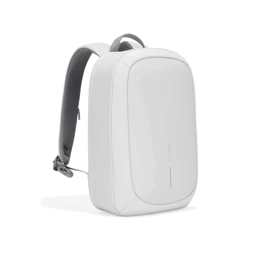 XD Design Bobby Edge Anti-Diebstahl-Rucksack aus R-PET mit RFID-Schutz und Logo-Veredelung XD Design Bobby Edge Anti-Diebstahl-Rucksack aus R-PET mit RFID-Schutz und Logo-Veredelung