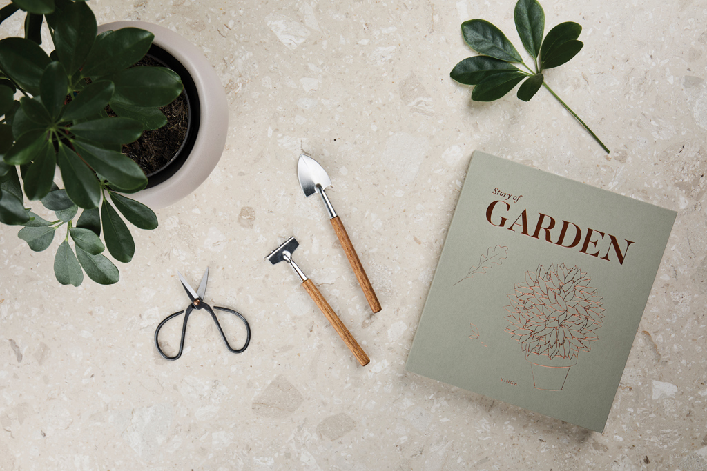 VINGA Story of Garden Indoor-Pflanzenset in Buch-Geschenkbox