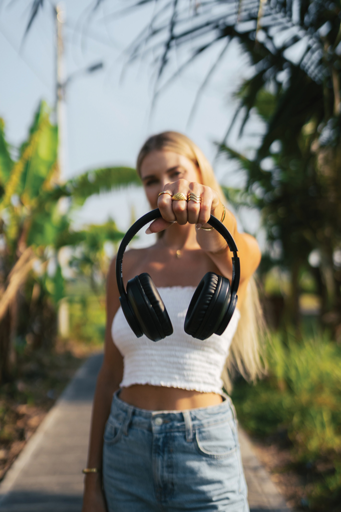 XD Xclusive Terra Bluetooth-Kopfhörer aus 70 % recyceltem Aluminium