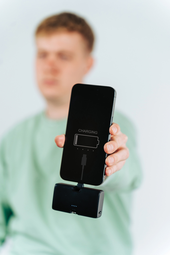 Urban Vitamin Los Angeles 20-W-Powerbank 5.000 mAh aus RCS-Recyclingkunststoff Urban Vitamin Los Angeles 20-W-Powerbank 5.000 mAh aus RCS-Recyclingkunststoff