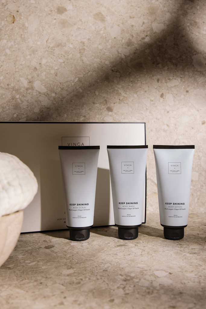 VINGA x TGL Körperpflege-Geschenkset 3-teilig mit Duschgel, Peeling und Lotion