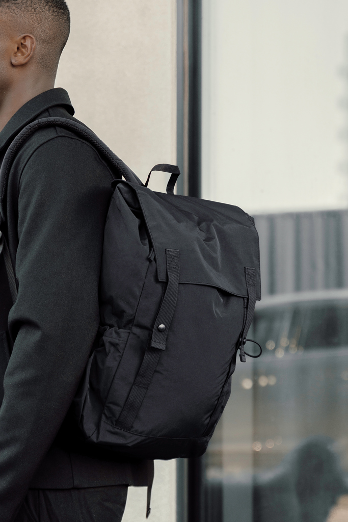 KENTO URBAN Everyday Rucksack aus RCS-recyceltem Nylon mit Laptopfach – mit Logo bedruckbar