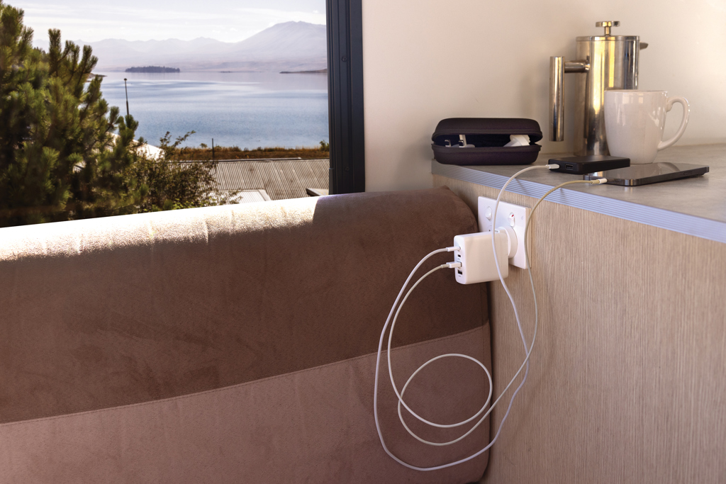 RCS-zertifiziert: 57% recycelt USB-C Reiseadapter, weiß RCS-zertifiziert: 57% recycelt USB-C Reiseadapter, weiß