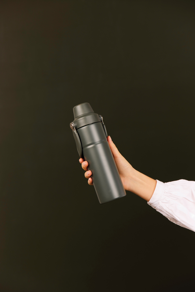 RCS-zertifizierte Vakuumflasche recycelter Edelstahl grün RCS-zertifizierte Vakuumflasche recycelter Edelstahl grün
