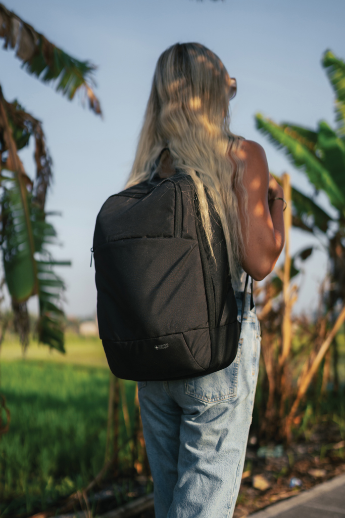 Swiss Peak AWARE Laptop-Rucksack 15,6 Zoll aus recyceltem PET, bedruckbar Swiss Peak AWARE Laptop-Rucksack 15,6 Zoll aus recyceltem PET, bedruckbar