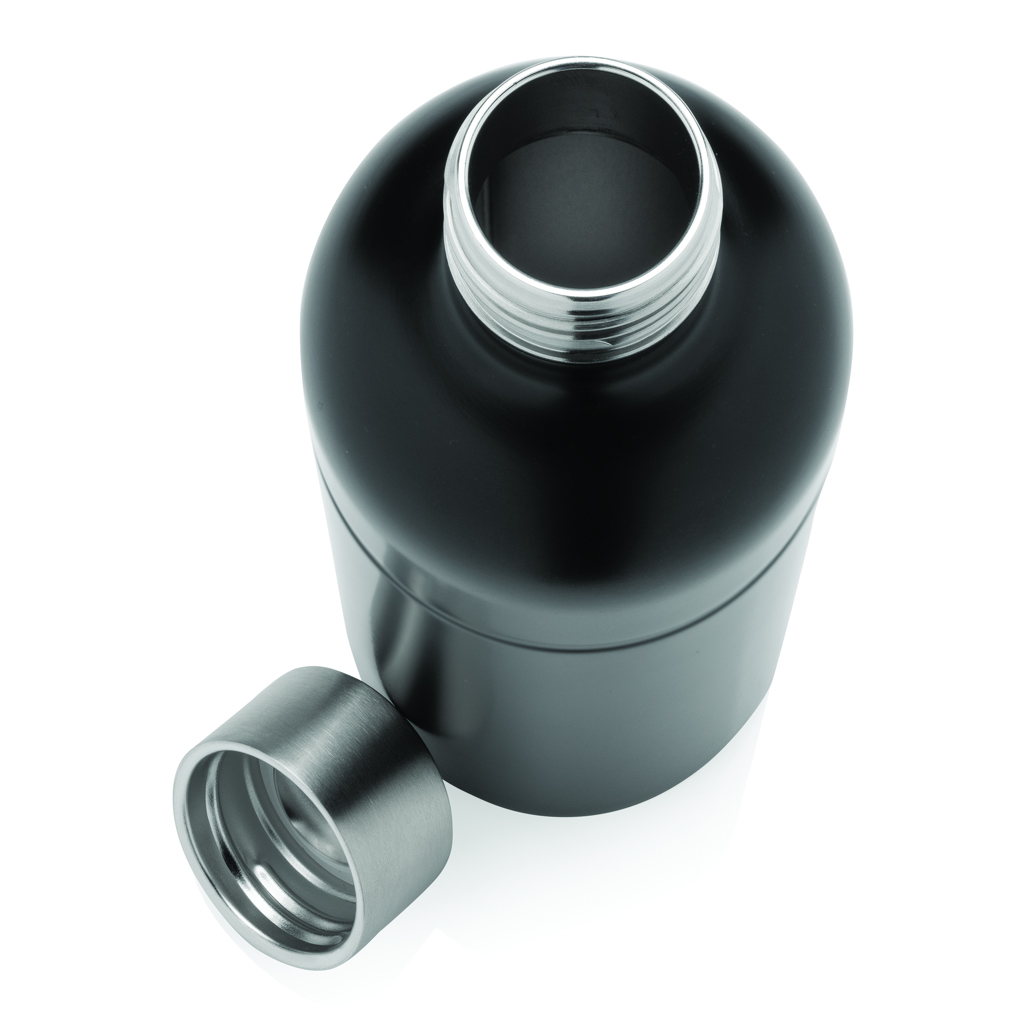 XD Xclusive Soda Trinkflasche 800 ml aus RCS-zertifiziertem recyceltem Edelstahl