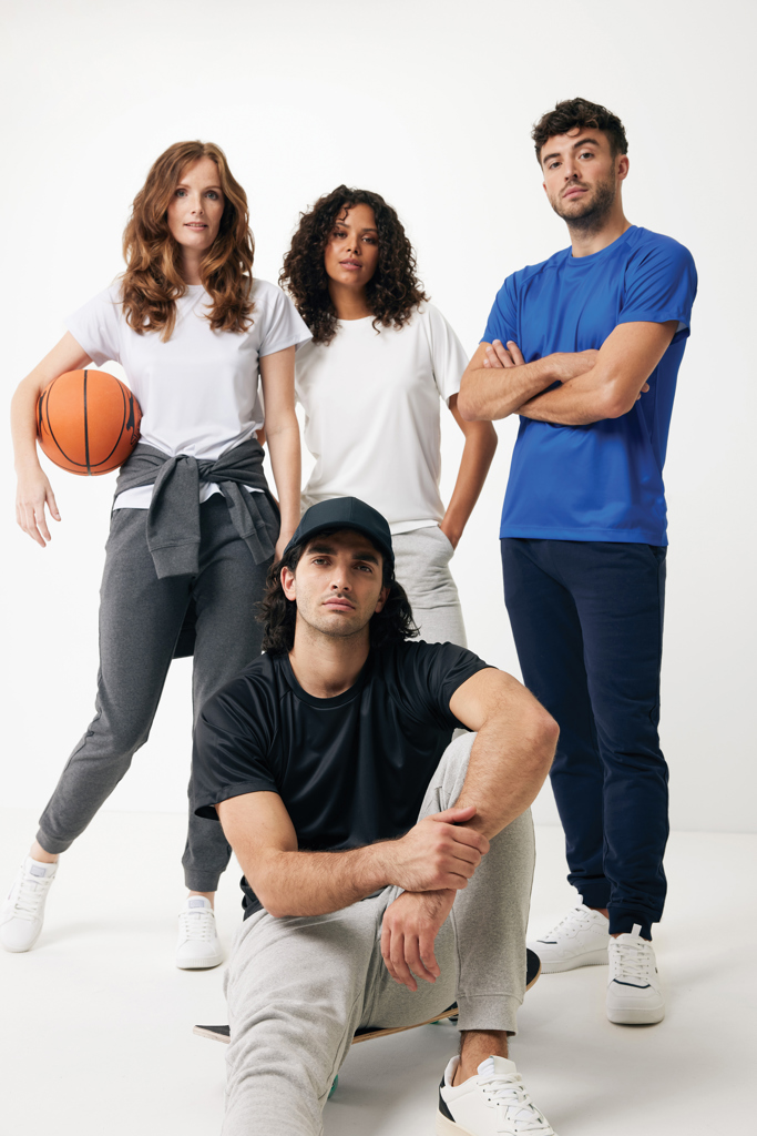 IQONIQ Tikal Sport-T-Shirt aus 100% recyceltem Polyester (Quick-Dry, mit Logo veredelbar) IQONIQ Tikal Sport-T-Shirt aus 100% recyceltem Polyester (Quick-Dry, mit Logo veredelbar)